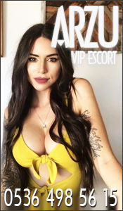 Gözleri aşkla pırıl-pırıl yanan escort Arzu