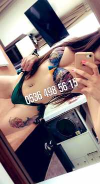 Gözleri aşkla pırıl-pırıl yanan escort Arzu