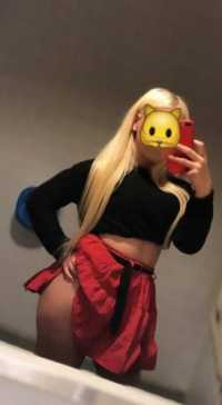 Kendi evinde görüşen Samsun escort Dicle